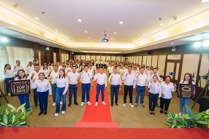 OCEAN LIFE ไทยสมุทร จัดกิจกรรม Commit to be MDRT 2024 มุ่งสู่เป้าหมายแห่งความเป็นเลิศในอาชีพที่ปรึกษาประกันชีวิตระดับสากล