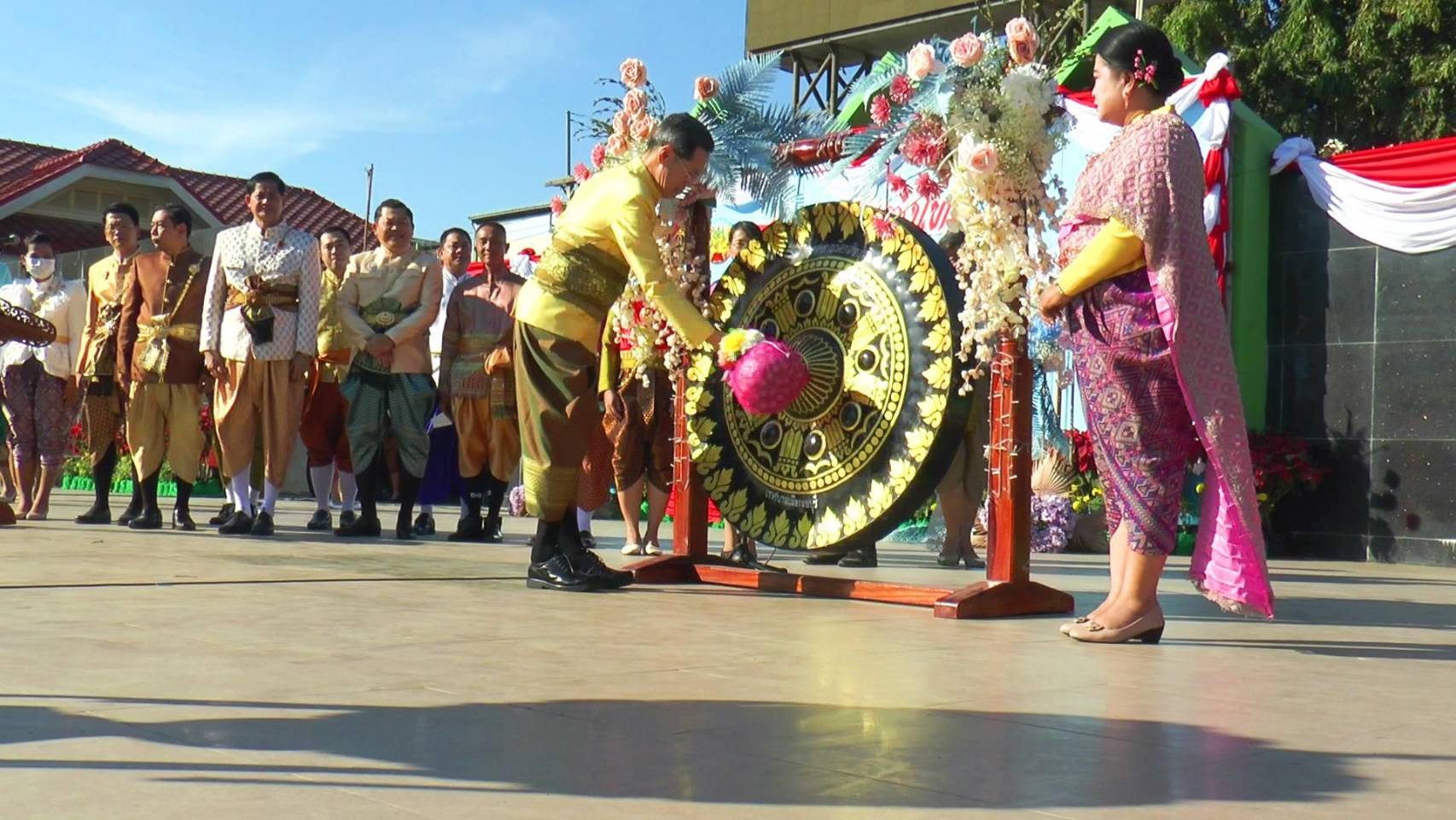 จัดยิ่งใหญ่!!ลพบุรีรณรงค์แต่งไทยเทิดพระเกียรติบูรพระมหากษัตริย์ไทย'งานแผ่นดินสมเด็จพระนารายณ์มหาราช'  