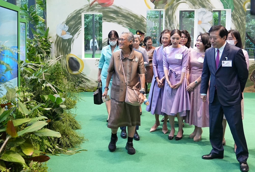 "กรมสมเด็จพระเทพรัตนราชสุดาฯ" ทรงเปิดงาน "เทศกาลน้ำมันเมล็ดคามีเลีย ภัทรพัฒน์"