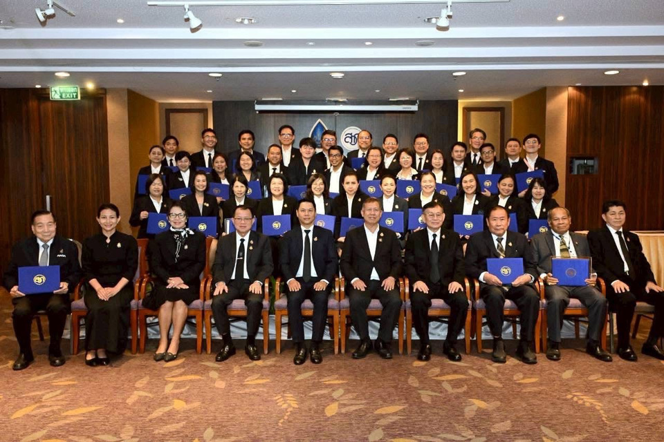 ARDA ปิดอบรม “วธก. รุ่นที่ 1” มอบเกียรติบัตร–เข็มวิทยฐานะ ส่ง 40 ผู้นำรุ่นใหม่สู่สนามจริง! 