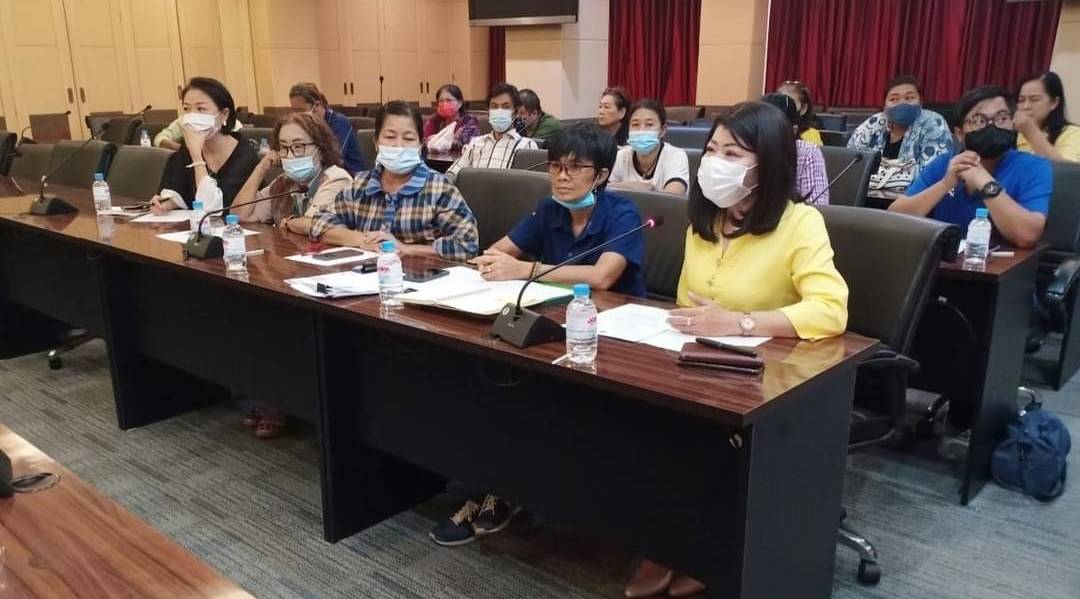  พช.แปดริ้ว คัดเลือกผู้ผลิตผู้ประกอบการ OTOP เพื่อเข้าร่วมแสดง-จำหน่ายสินค้า OTOP City 2020 