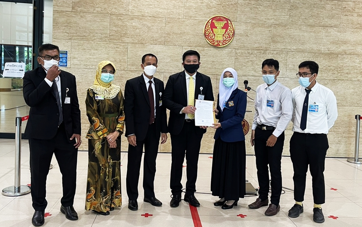 “นิสิตพยาบาลชาวมุสลิม” ร้องกมธ.กฎหมาย ถูกสั่งห้ามสวมฮิญาบฝึกงาน รพ. อ้างเป็นข้อบังคับมหาวิทยาลัย