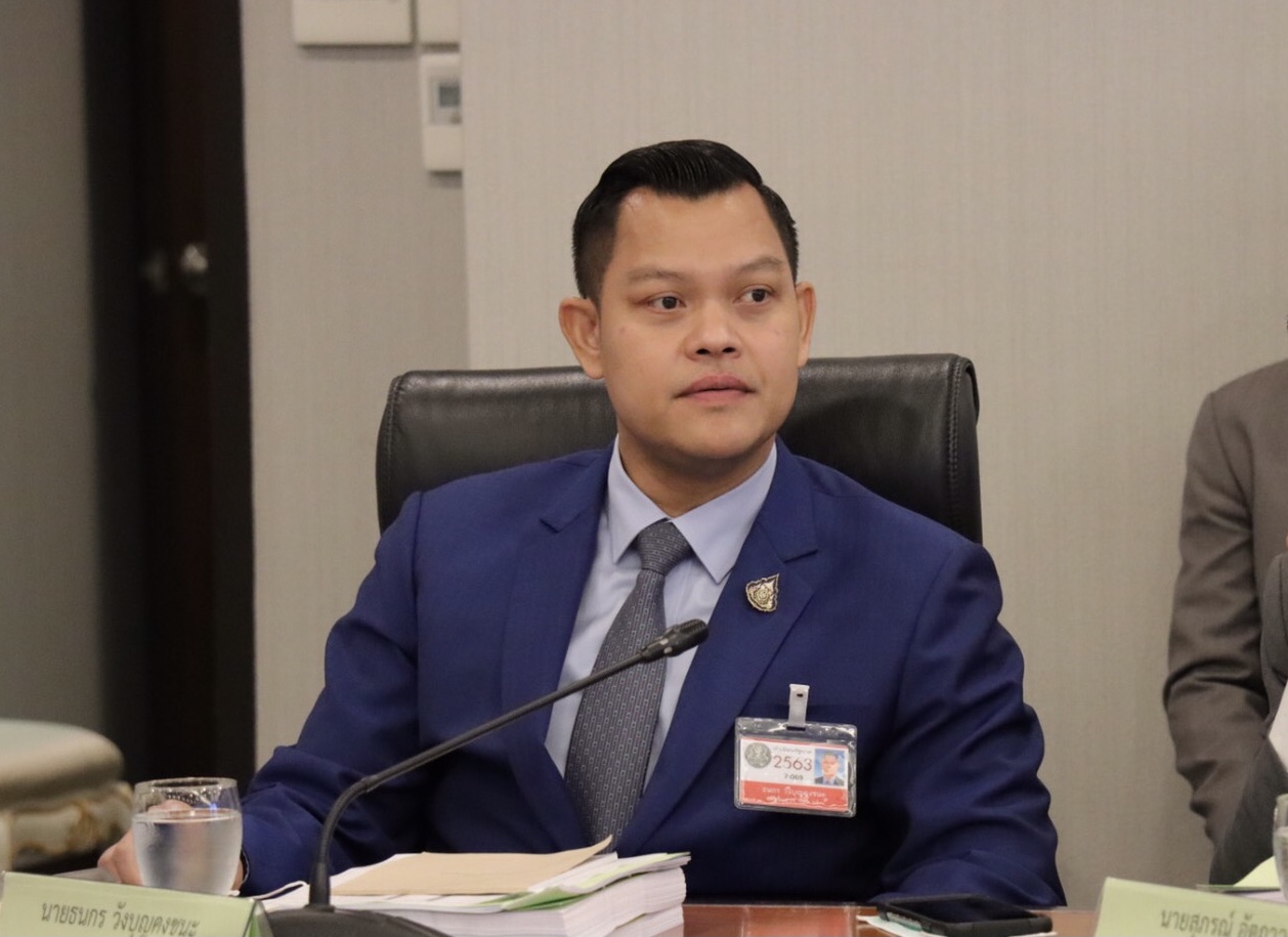 “โฆษก ศบศ.”  เผย ต่างชาติพอใจภูเก็ตแซนด์บ็อกซ์  วางแผนเดินทางกลับมาเที่ยวซ้ำ มั่นใจกระตุ้นท่องเที่ยวให้ประเทศ