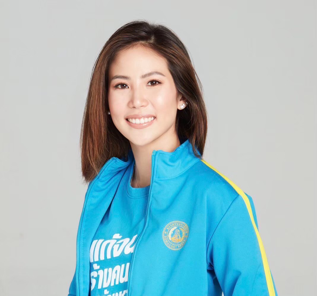 "จุรินทร์" นัดผู้สมัครปาร์ตี้ลิสต์พรุ่งนี้  "ตั๊น จิตภัสร" ยันไปเองแม้เพิ่งประสบอุบัติเหตุกระดูกหลังยุบ