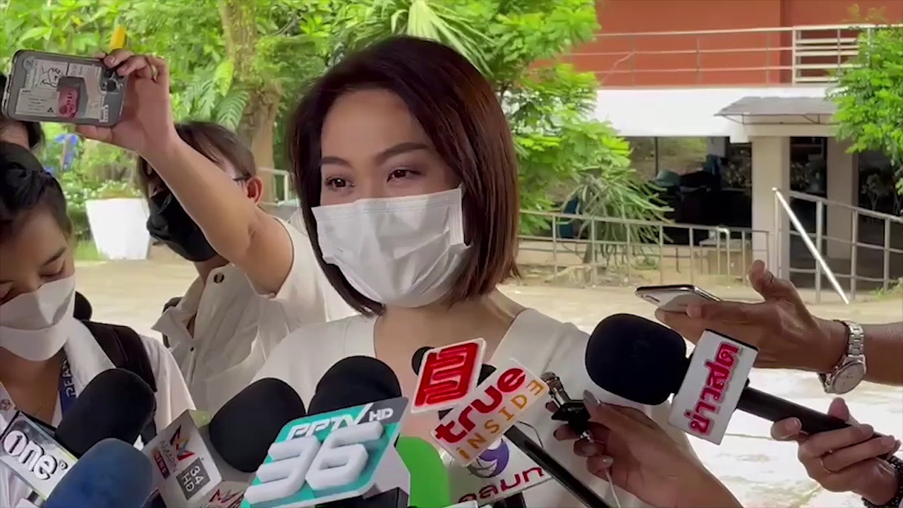 “ต้องเป็นน้าโบว์เท่านั้น”  โบว์ TK รับหน้าที่พิธีกร พิธีฌาปนกิจศพ แตงโม นิดา