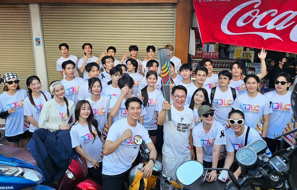 นักแสดงซีรีส์วาย–ยูริไทย รวมพลังร่วมวิ่งคบเพลิง SEA GAMES 2025 จุดประกายไฟแห่งมิตรภาพและกีฬา