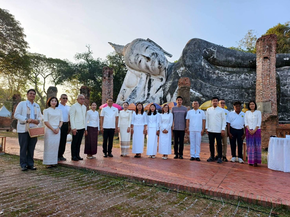 อ่างทองจัดทำบุญตักบาตรวันมาฆบูชา 2569 ณ วัดขุนอินทประมูล