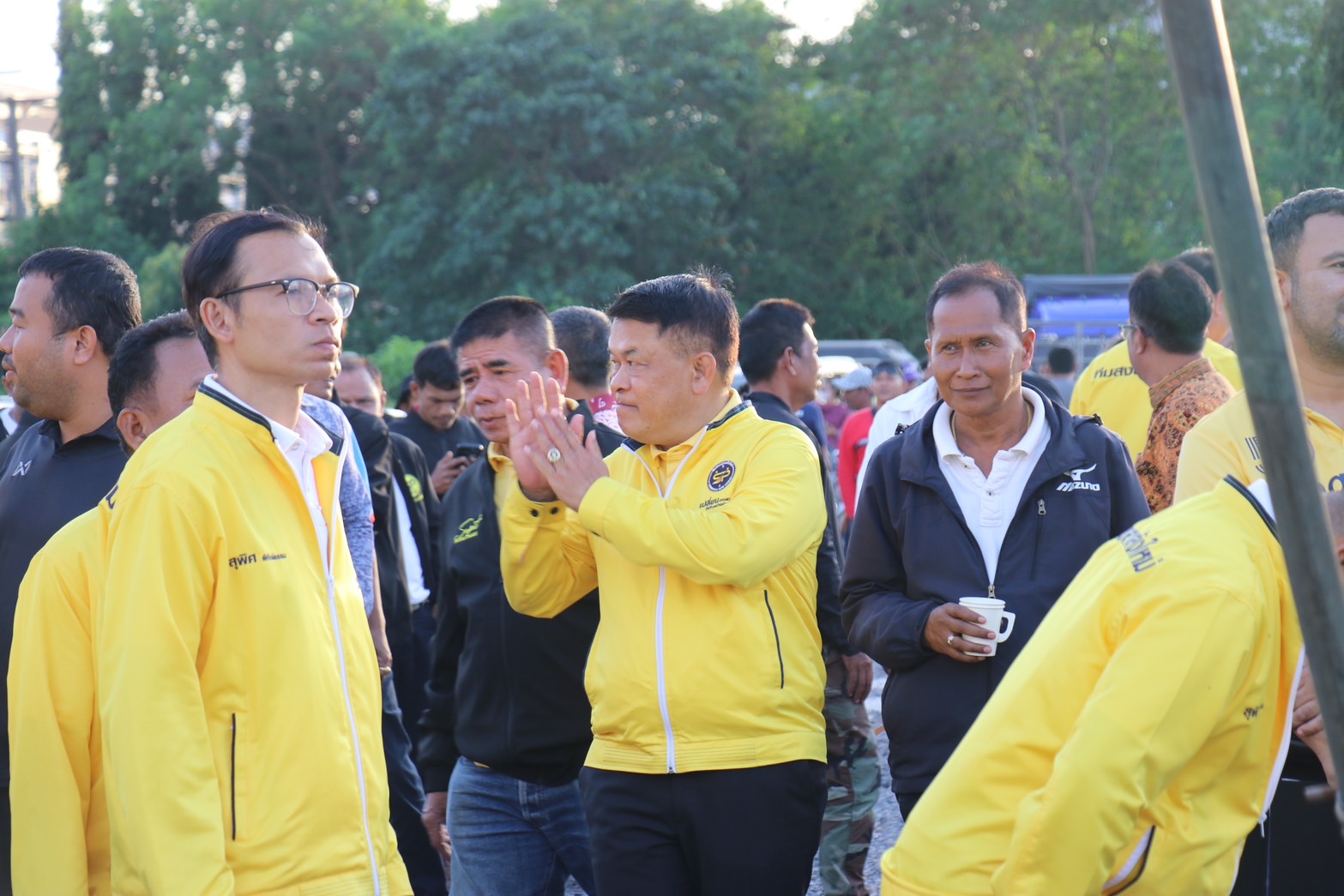 "สุพิศ" ปราศรัยเวทีสุดท้ายทิ้งทวนประกาศดันหาดใหญ่เป็นศูนย์กลางเศรษฐกิจภาคใต้
