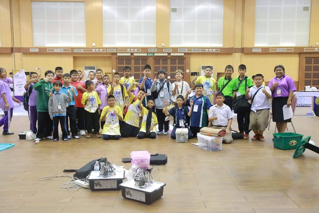 กลุ่ม KTIS สนับสนุนการแข่งขันหุ่นยนต์ระดับอาเซียนอย่างต่อเนื่อง เยาวชนกว่า 3,000 คน ร่วมโชว์ความสามารถชิงถ้วยพระราชทาน