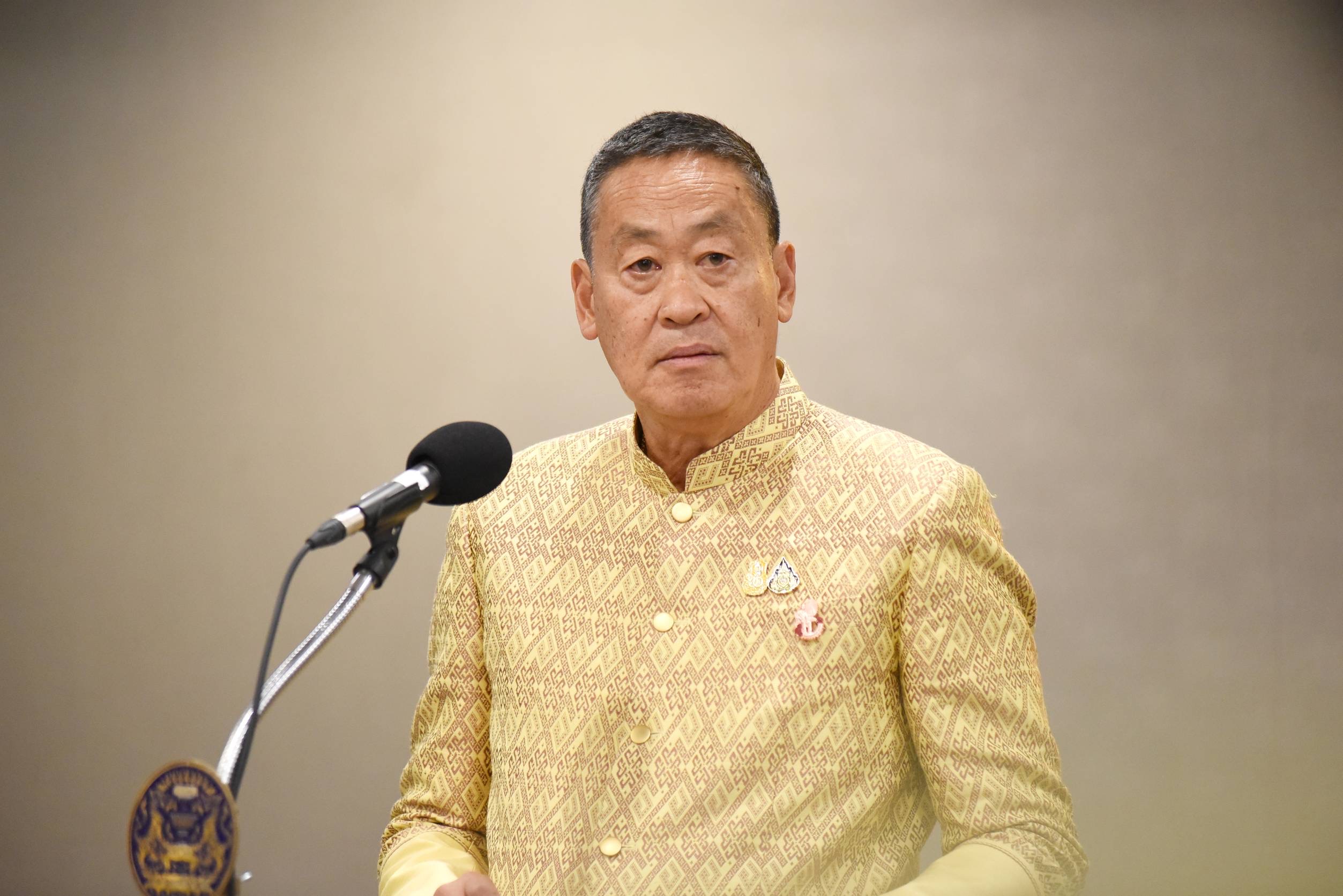 "เศรษฐา" ให้ " รักษาการ ผบ.ตร." เร่งจับกุมคดีพนันออนไลน์ สั่ง "คลัง-ปปง.-ธปท." อายัดบัญชีผิดกฎหมาย