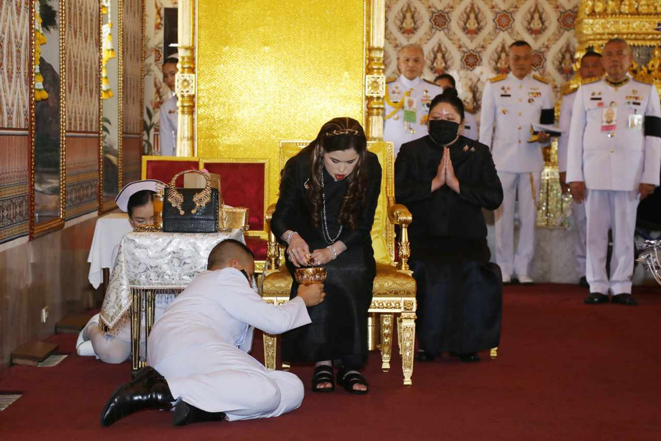 สมเด็จเจ้าฟ้าฯ กรมพระศรีสวางควัฒน วรขัตติยราชนารี ทรงบำเพ็ญพระราชกุศล พระราชพิธีธรรมสวดพระอภิธรรมพระบรมศพ "พระพันปีหลวง"