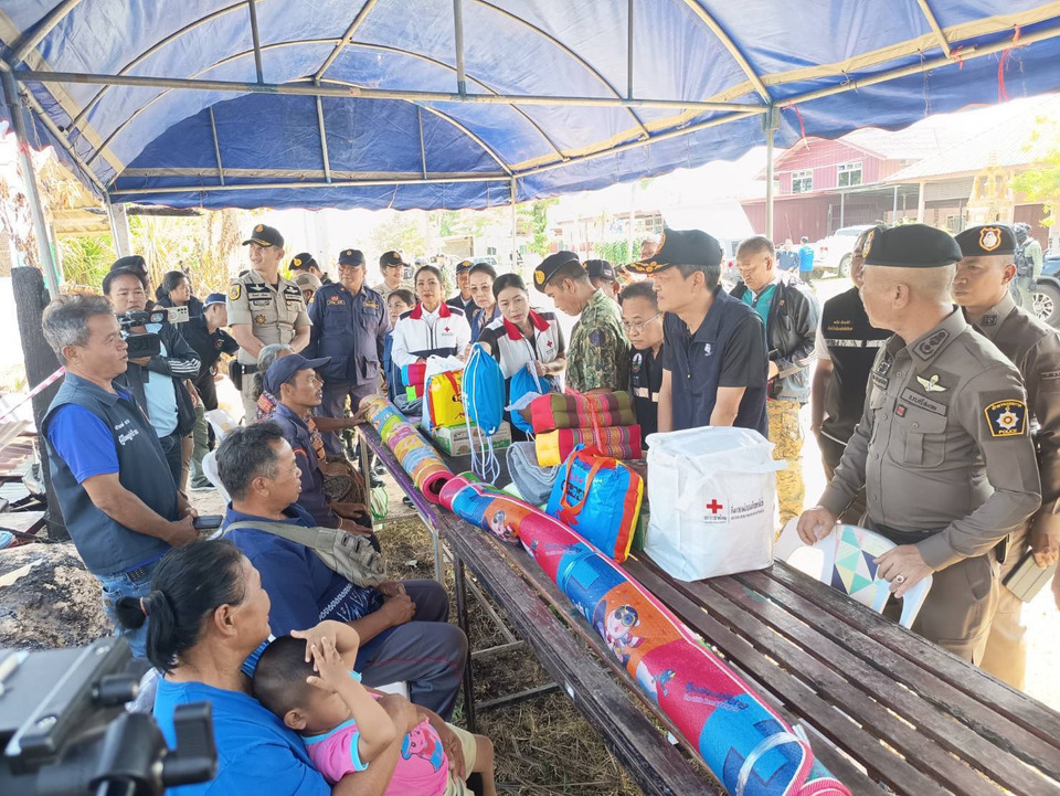 จังหวัดศรีสะเกษ แจงช่วยเหลือบ้านเสียหายเหตุ BM21 ทำตามขั้นตอน ยันไม่นิ่งนอนใจ เร่งดูแลผู้ได้รับผลกระทบ