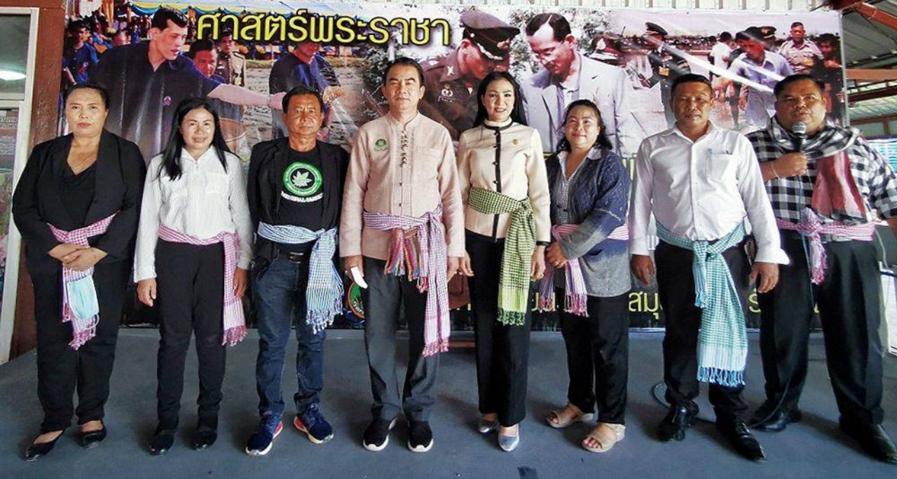 บมจ.ฟาร์มสุขใจวิสาหกิจเพื่อสังคม จับมือ "หมู่บ้านวิสาหกิจชุมชนอีสานและเหนือ" เตรียมระดมหุ้นวิสาหกิจเพื่อสังคม