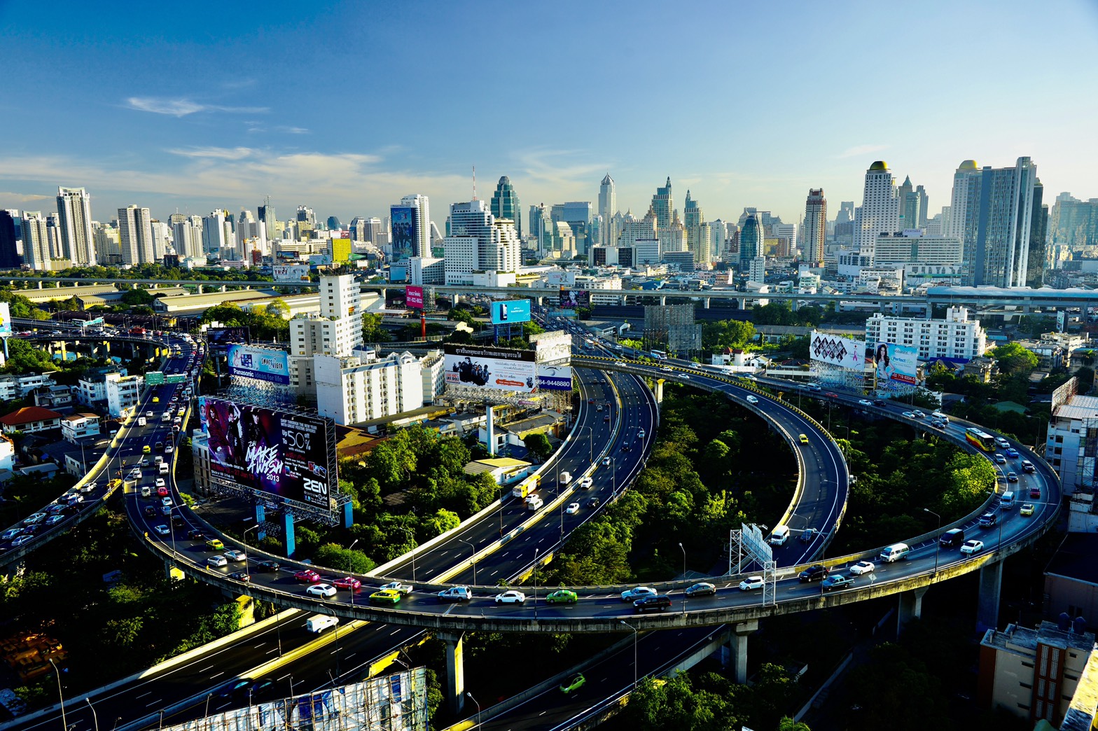 "กทพ."ยกเว้นค่าผ่านทางวันหยุดนักขัตฤกษ์