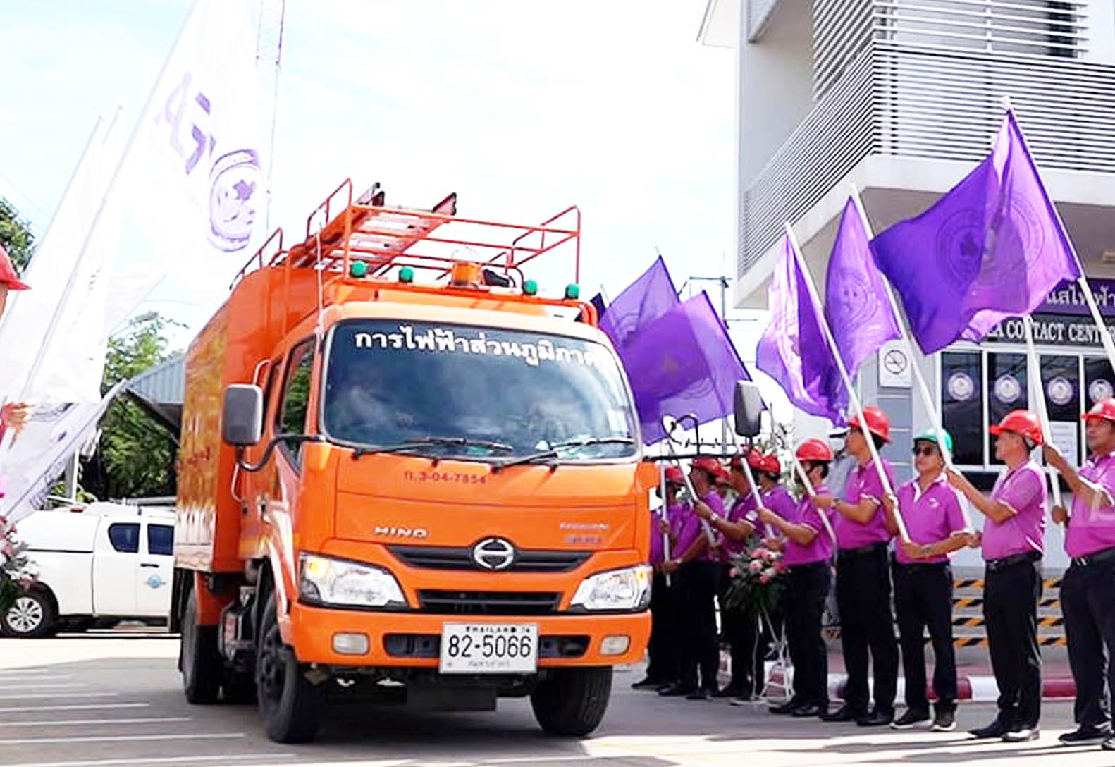 “การไฟฟ้าฯมหาชัย” เดินหน้าจัดระเบียบปัญหาสายสื่อสาร เส้นทางแหล่งท่องเที่ยว                          