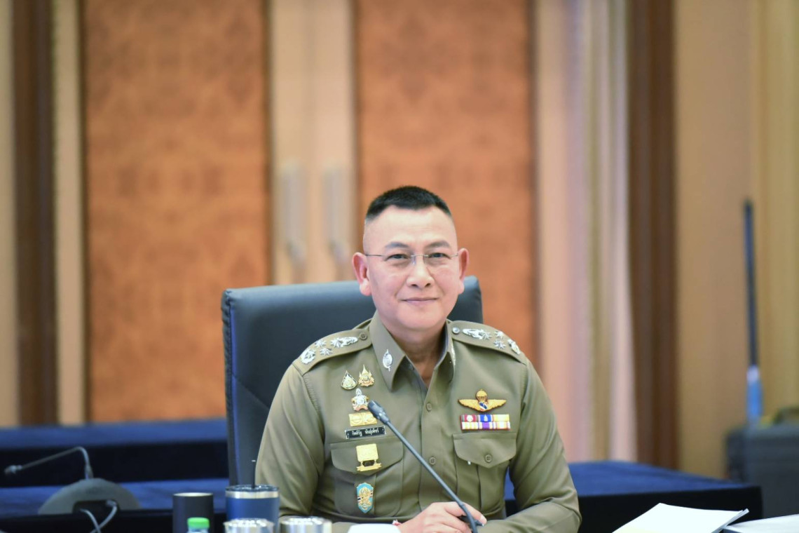 "ตร.ปคบ."ตั้งศูนย์ร้องทุกข์คดีขายตรง"ดิไอคอน"โยงคนดังเพียบ