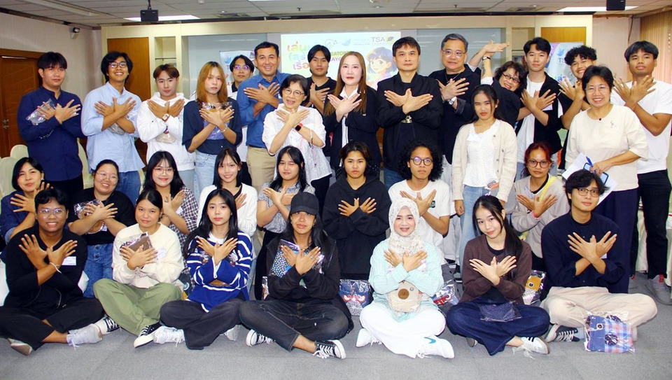 กองทุนพัฒนาสื่อฯ จับมือ TSA ปั้นนักเล่าเรื่องมืออาชีพปีที่ 2 ดันคอนเทนต์ไทยสู่เวทีโลก “น้องอ๋อมแอ๋ม” ผู้พิการทางสายตาฝันเป็นนักเขียนบท