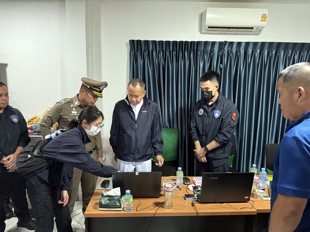 ศปอส.ภ.5-ตม.เชียงใหม่ ทลายเครือข่ายต่างชาติ Call Center Scam อาชญากรรมทางเทคโนโลยี