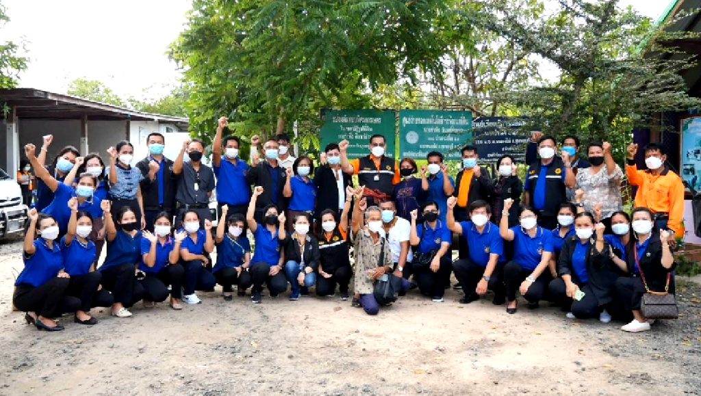ชาวทุ่งกุลายิ้มได้!! รองเลขาฯส.ป.ก. ตรวจเยี่ยมแปลงต้นแบบวนเกษตรบ้านกระเบื้อง ทำการเกษตรตามแนวเกษตรทฤษฎีใหม่