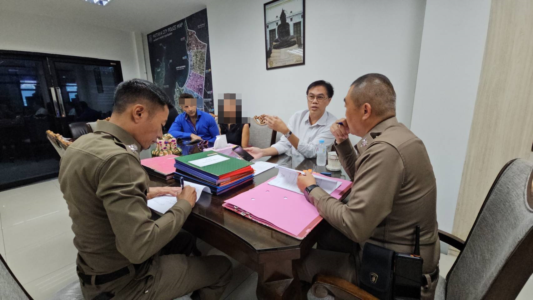 ผู้เสียหายร้องขอความเป็นธรรมหลังบาร์เบียร์เปิดเกินเวลาเสียงดังภายในซอยวัดบุญกาญจนารามแถมยังข่มขู่ทำตัวเป็นกลุ่มมาเฟีย