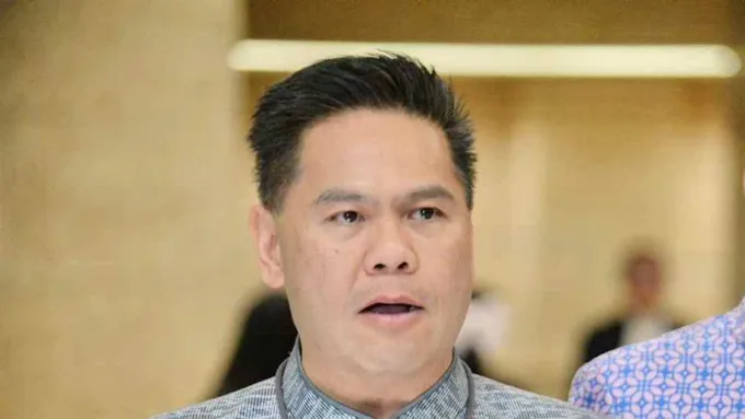 “วราวุธ” ปัดเทียบ “ระบอบทักษิณ-สีน้ำเงิน” ย้ำไทยมีระบอบเดียว เตือนม็อบชุมนุมต้องอยู่ในกรอบกฎหมาย