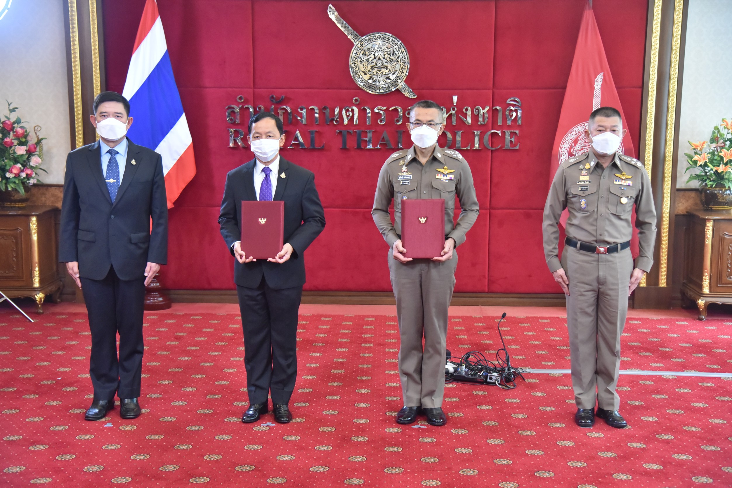 ตร.ลงนามบันทึกข้อตกลงความร่วมมือ“ในการปฏิบัติงานตาม พรบ.ประกอบรัฐธรรมนูญ ว่าด้วยการป้องกันปราบปรามการทุจริต พ.ศ. 2561”