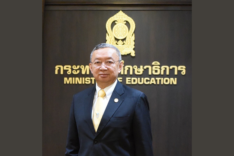 รมว.ศธ. เผย นโยบาย “เรียนดีมีความสุข” ตอบรับดี วอนทุกภาคส่วนให้ความสำคัญกับการศึกษาทุกมิติ  