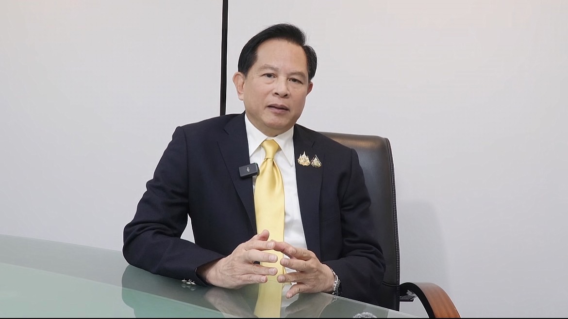 "พีระพันธุ์" เร่งเดินหน้าสร้างความมั่นคงทางพลังงาน น้ำมัน-ไฟฟ้า-แก๊สต้องถูกลง หั่นต้นทุนเศรษฐกิจ-เพิ่มขีดแข่งขัน-ลดค่าครองชีพ