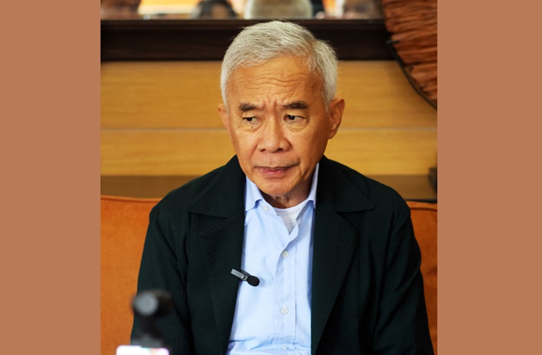 "สุวัจน์"แนะเร่งทำแผนโครงสร้างพื้นฐานจัดการน้ำเชื่อแนวโน้มเศรษฐกิจกระเตื้องหลังมาตรการกระตุ้นของรัฐเริ่มออกใช้