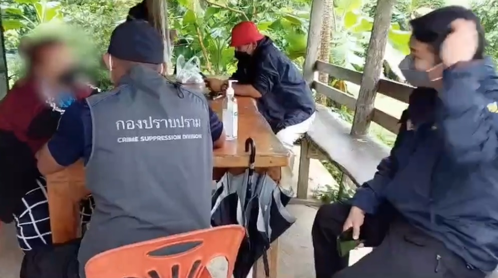 จับ 2 อดีตพนักงานบัญชีทุจริตเงินรัฐเสียหายร่วมล้านบาท 