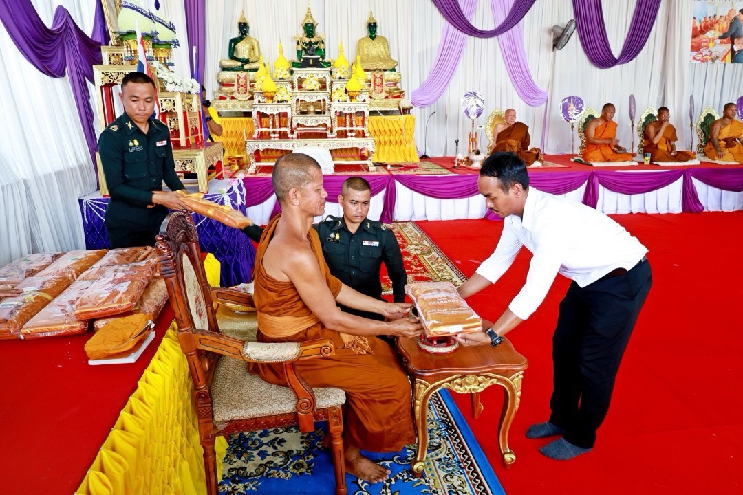 อบจ.สุราษฎร์ธานีร่วมกับวัดเขากอมจัดโครงการฝึกอบรมสามเณรภาคฤดูร้อนจังหวัดสุราษฎร์ธานีประจำปี 2567 