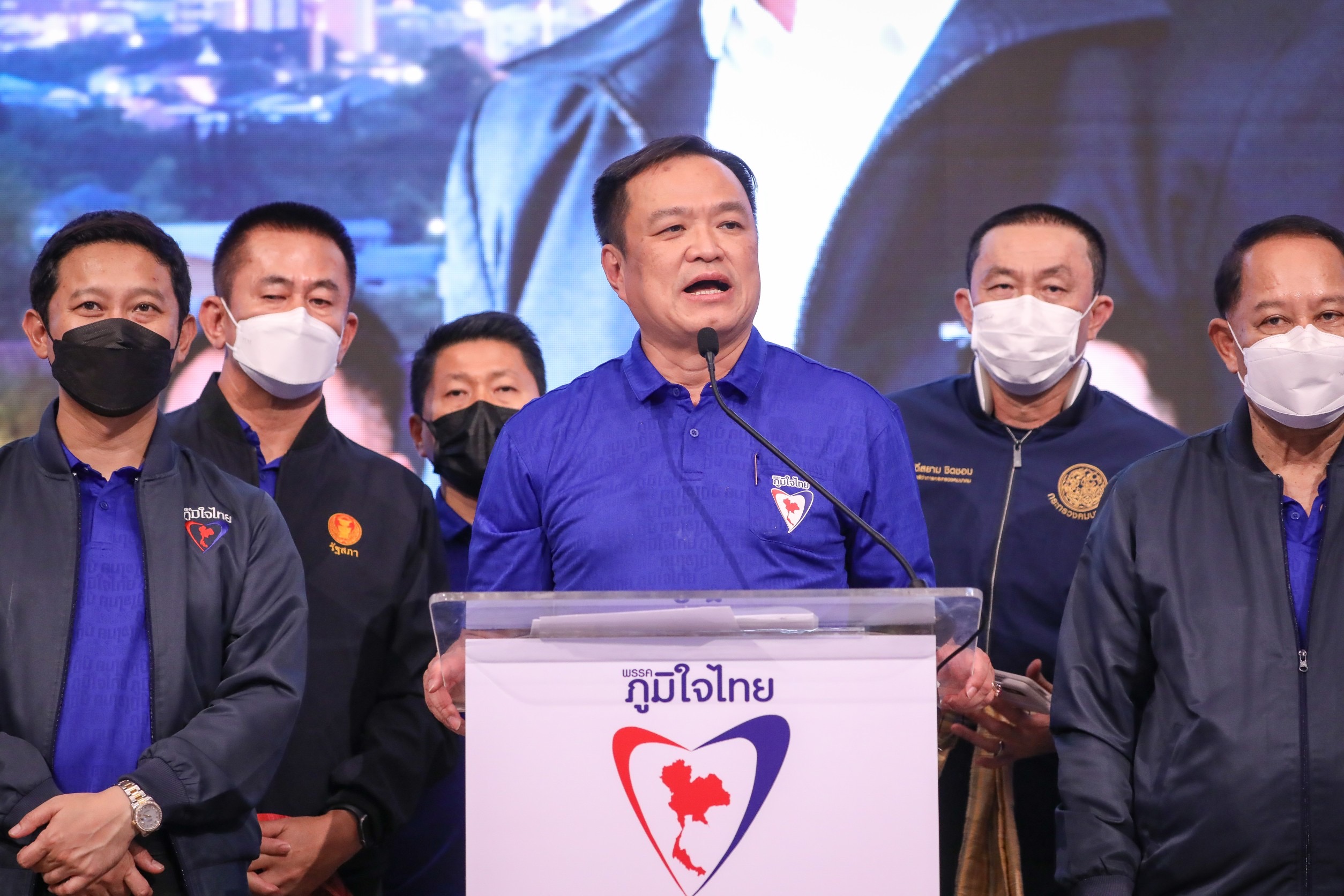 “อนุทิน” ลั่น ภท.ไม่เคยลืมกำพืดเกิดบนแผ่นดินอีสาน บอกเป็นหนูนำความเจริญ ไม่ขายฝัน ชี้ ถูกขัดขากม.กัญชาเหตุกลัวดัง