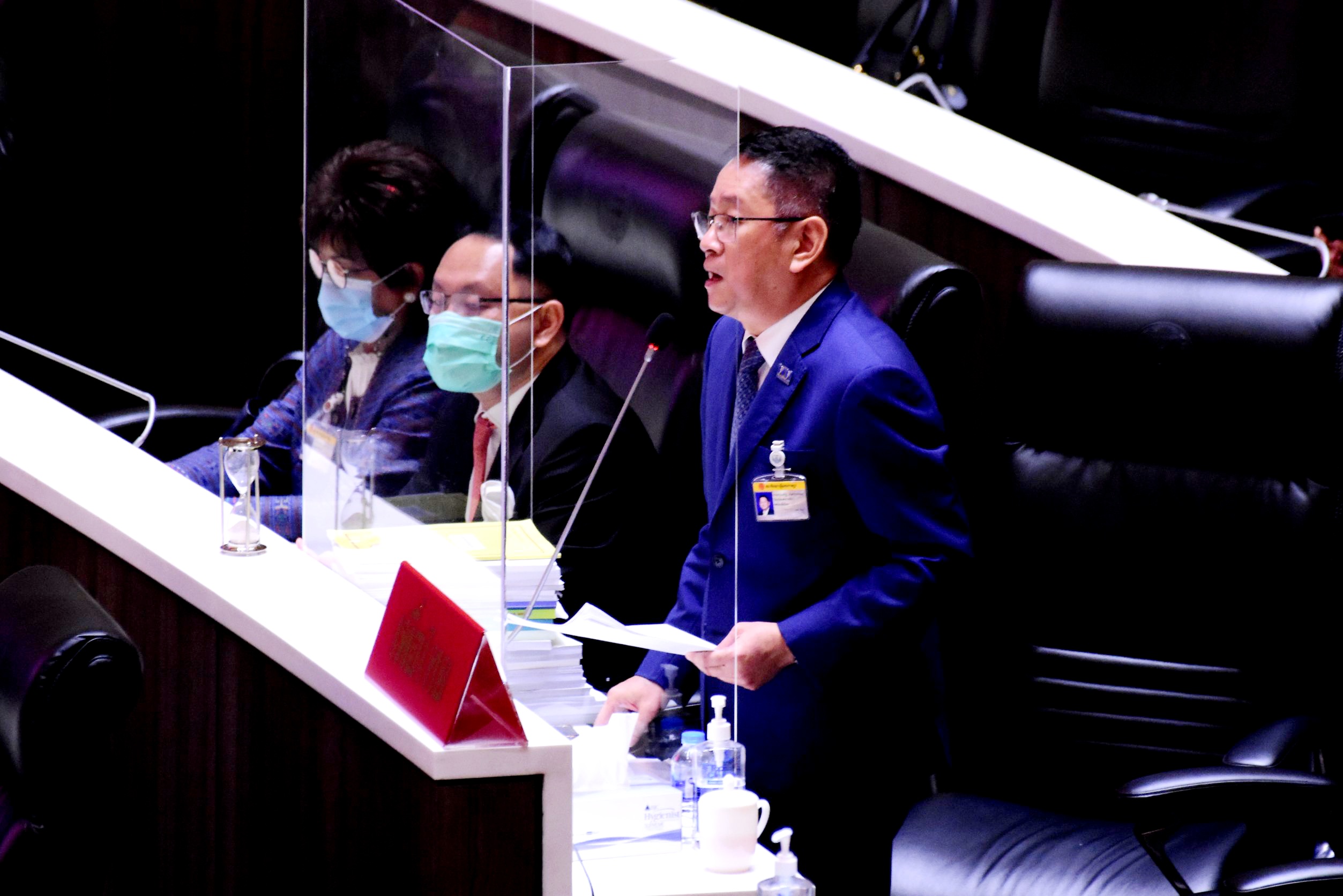"ประเสริฐ" แฉ "บิ๊กตู่" หลับหูหลับตาปล่อยลูกน้องคนสนิทหาปย.ก.อว.ถลุงงบกลางจัดอบรมโครงการซ้ำซ้อนงาบเงินทอนอื้อ
