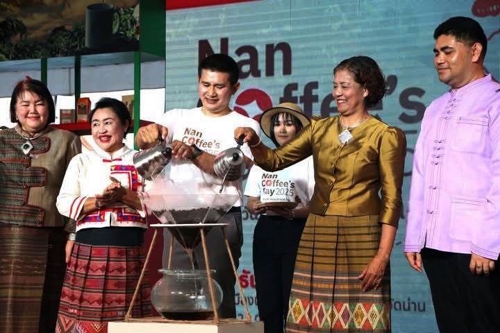 ผู้ว่าฯน่าน ชวนจิบกาแฟ สัมผัสลมหนาว ในงาน "Nan Coffee’s Day 2025"