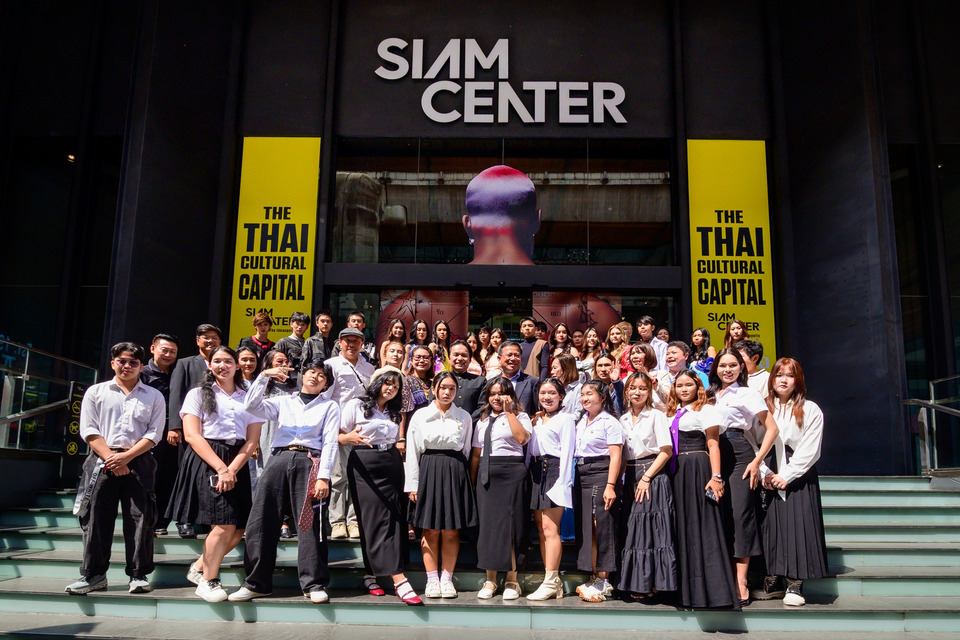 นศ.ราชมงคลพระนคร เชื่อมแนวคิดแฟชั่น-ภูมิปัญญาท้องถิ่น-วัสดุรีไซเคิล สู่รันเวย์ Bangkok International Fashion Week 2025