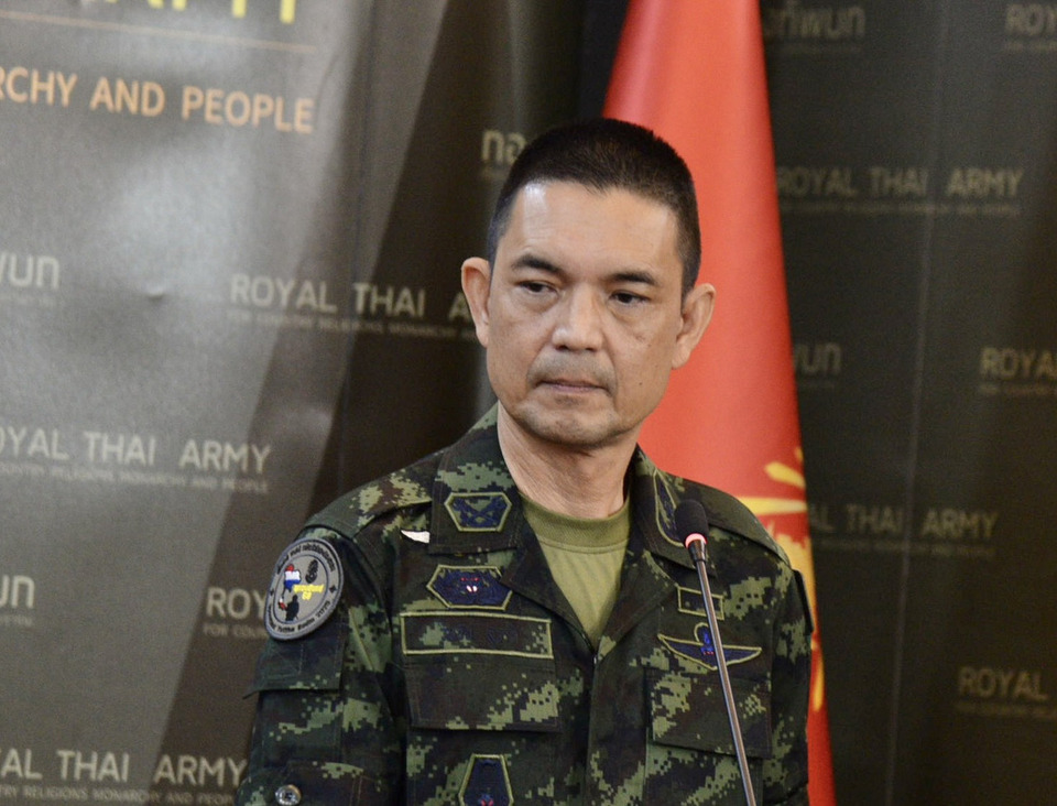 ทบ.โต้กลาโหมกัมพูชา ปล่อยข่าวบิดเบือน ย้ำเริ่มรบก่อน ใช้โล่มนุษย์–โบราณสถานเป็นกำบัง ขัดหลักกติกาสากล กฎหมายสงคราม