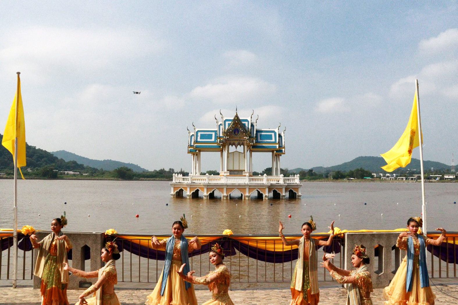 “หัวหิน” คึกคัก “ศึกเรือยาวชิงจ้าวสายน้ำ ปีที่ 17” สืบสานมรดกทางวัฒนธรรมแห่งสายน้ำของไทย