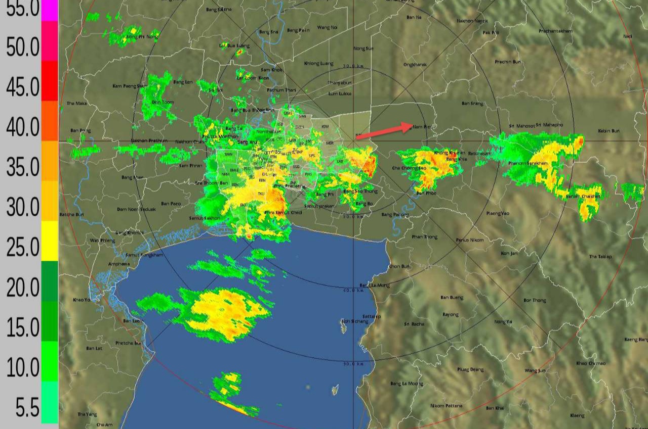ชุ่มฉ่ำ! กรุงเทพฯฝนตกปานกลางกระจายหลายพื้นที่ สูงสุดที่เขตตลิ่งชัน 37.0 มม. เคลื่อนตัวทิศตะวันออก แนวโน้มคงที่