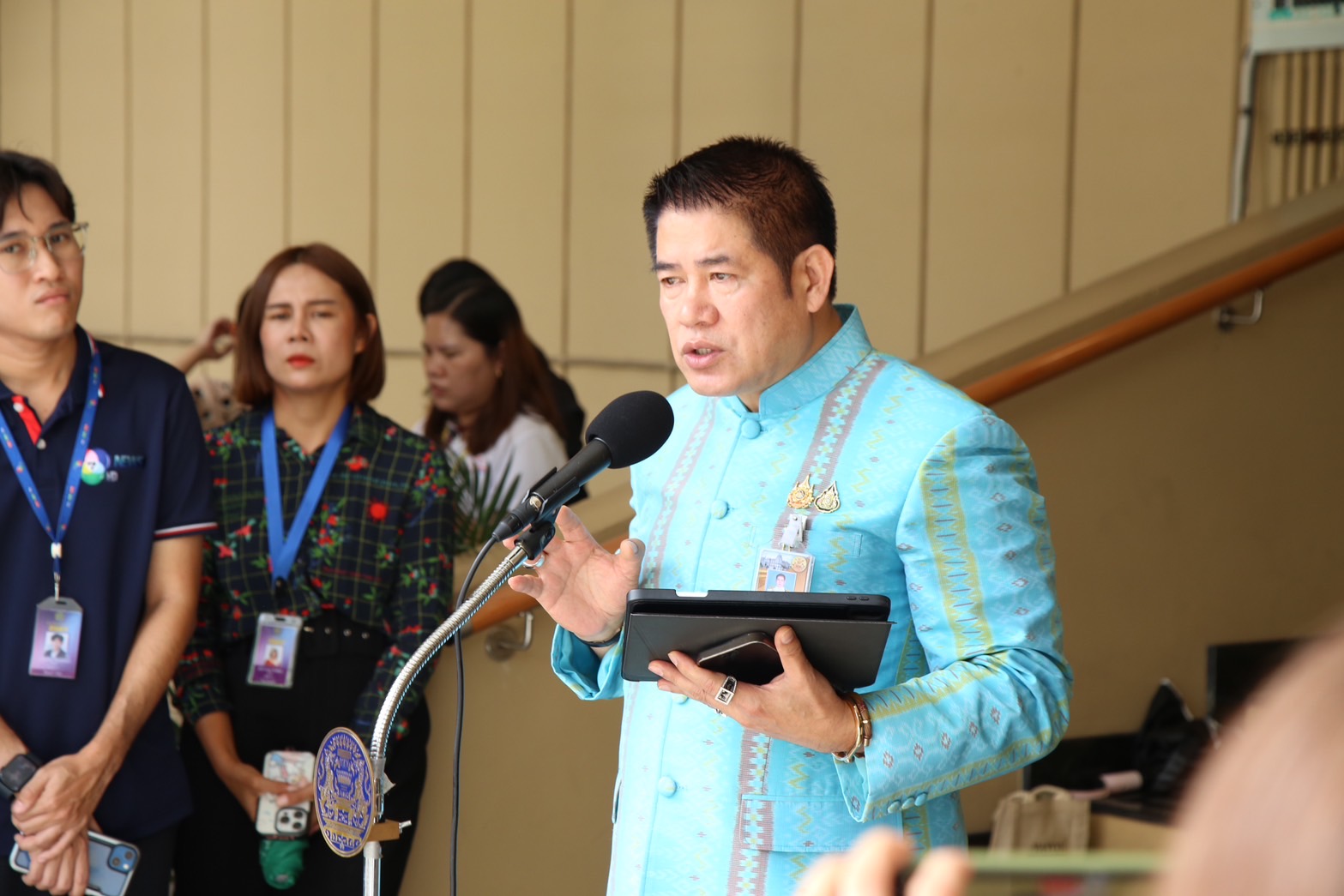 "ธรรมนัส" ยันไม่เกี่ยวข้อง "กล้าธรรม" หลัง "อาจารย์แหม่ม" เปิดตัวนั่งหัวหน้าพรรค ยันไม่ใช่สาขา " พปชร." รองรับ "ก้าวไกล" ถูกยุบ 