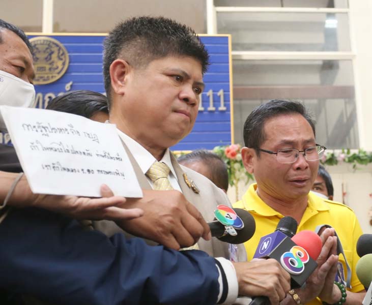 “คปส.” ยื่นหนังสือให้กำลังใจ “บิ๊กตู่” ปัดชวนทำรัฐประหาร แต่ขอใช้ “กฎหมายพิเศษ” แก้วิกฤติประเทศ 