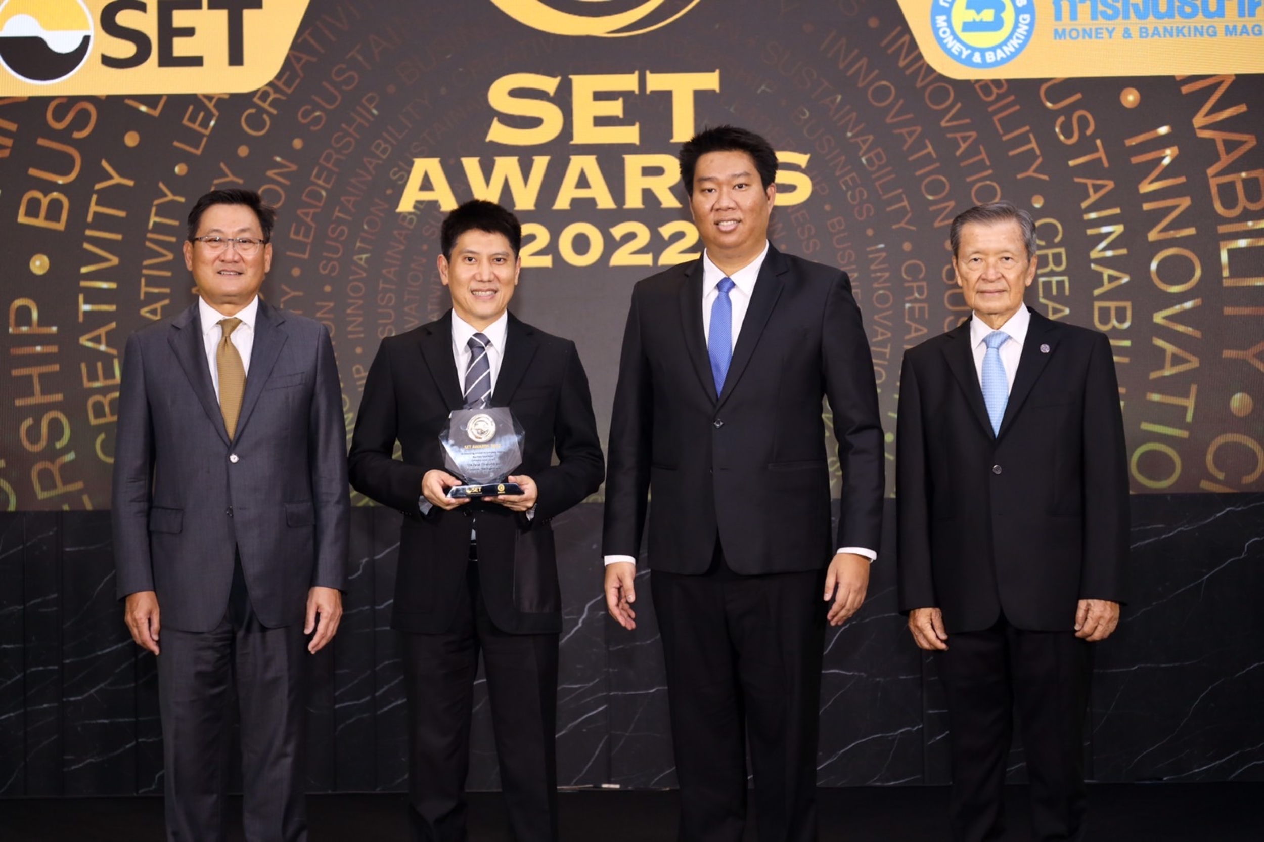 TOA คว้ารางวัล “บริษัทที่มีนวัตกรรมดีเด่น” ปี 2565  จากเวที SET Awards 2022 ด้วยสุดยอดนวัตกรรมสี TOA Organic Care