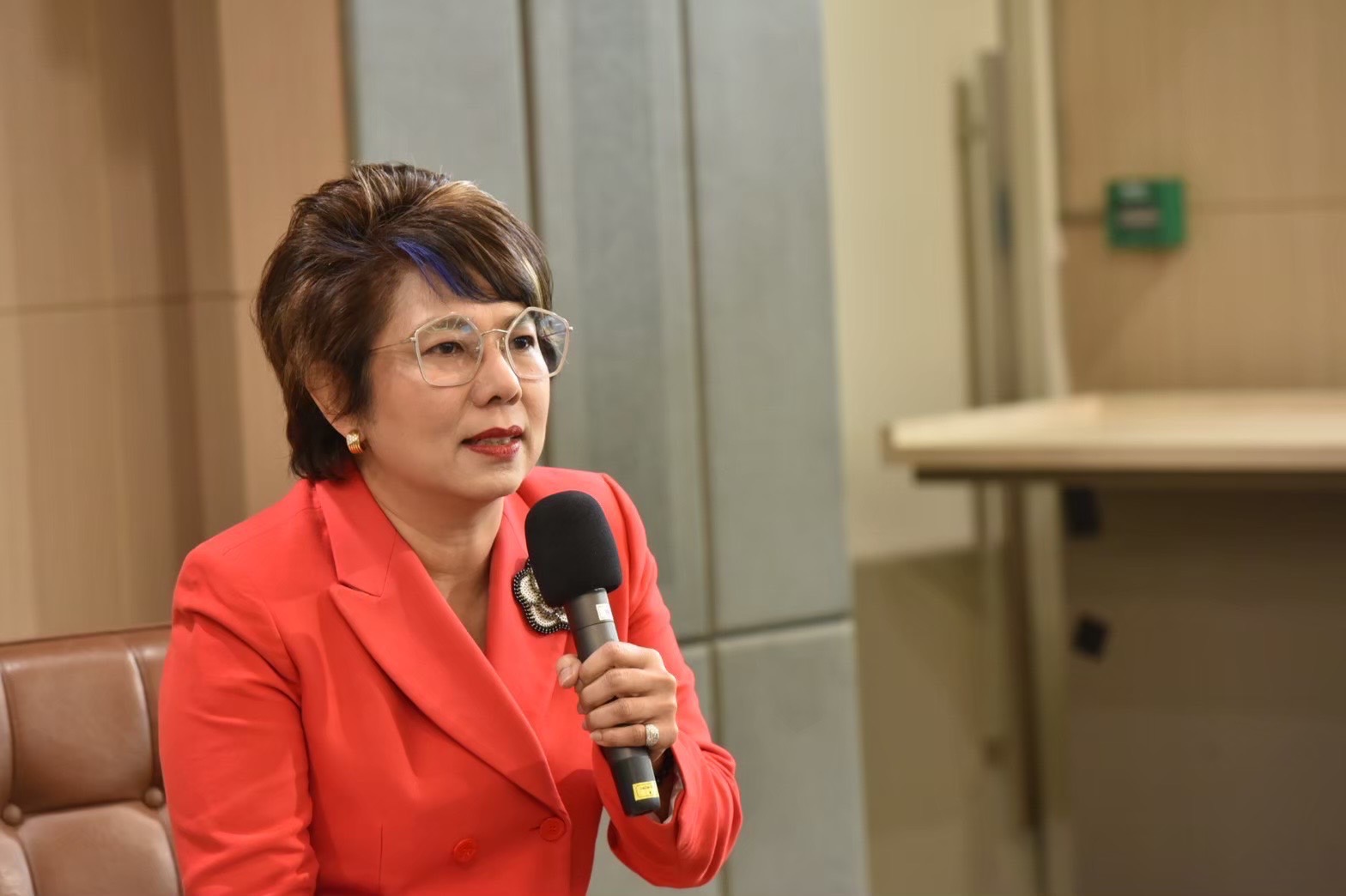 ธปท.เผยแบงก์ปรับปรุง Mobile Banking เข้มตรวจจับแอปดูดเงิน สกัดมิจฉาชีพ ยันไม่กระทบการใช้งาน