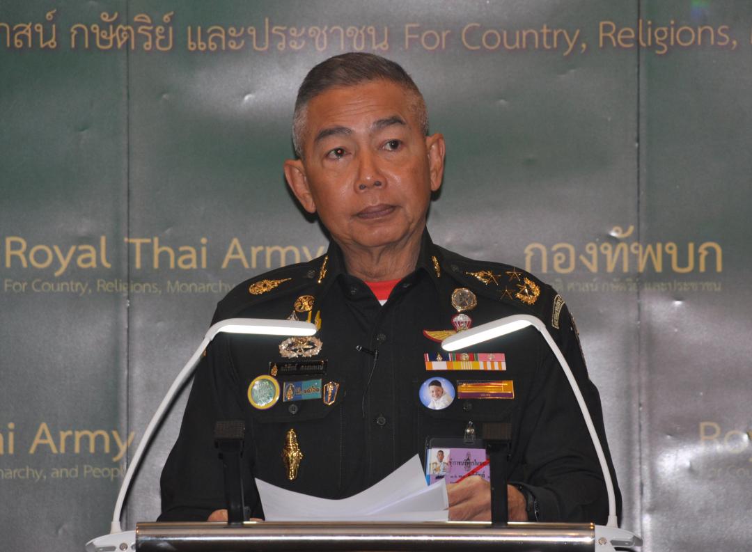 "บิ๊กแดง"ถาม ทำไมไม่เลื่อนจัดมวยลุมพินี จับตา "พล.อ.ราชิต"ส่อหลุดเก้าอี้