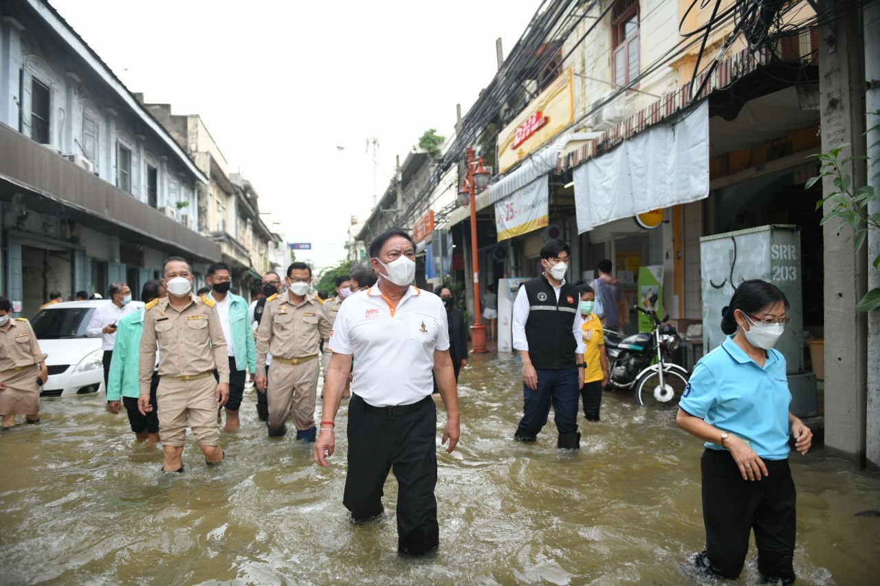 ผู้ว่าฯกทม.เตือนเย็นนี้ บ่าย 4-ทุ่มครึ่ง       น้ำหนุนสูงอีกรอบและเช้าพรุ่งนี้ 