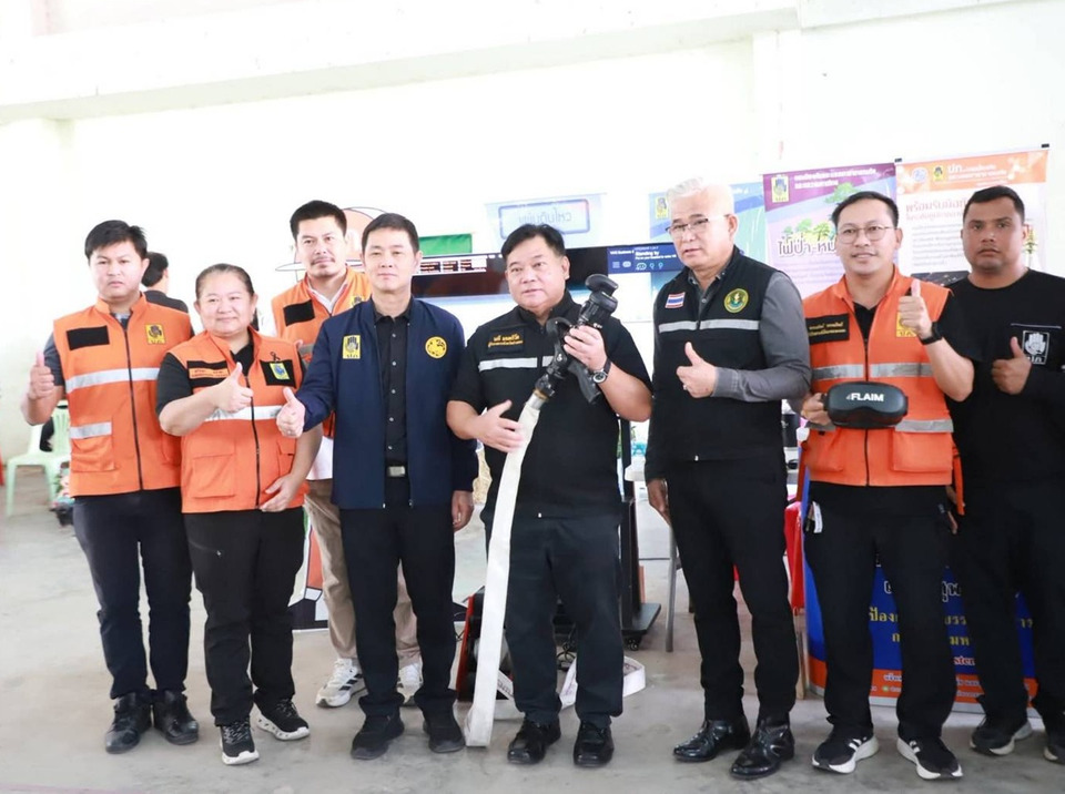 ผู้ว่าฯ อ่างทอง เปิดเวที Green Gain Day หนุนเกษตรกร “ไม่เผาแต่ได้รายได้” ลดมลพิษหลังฤดูเก็บเกี่ยว