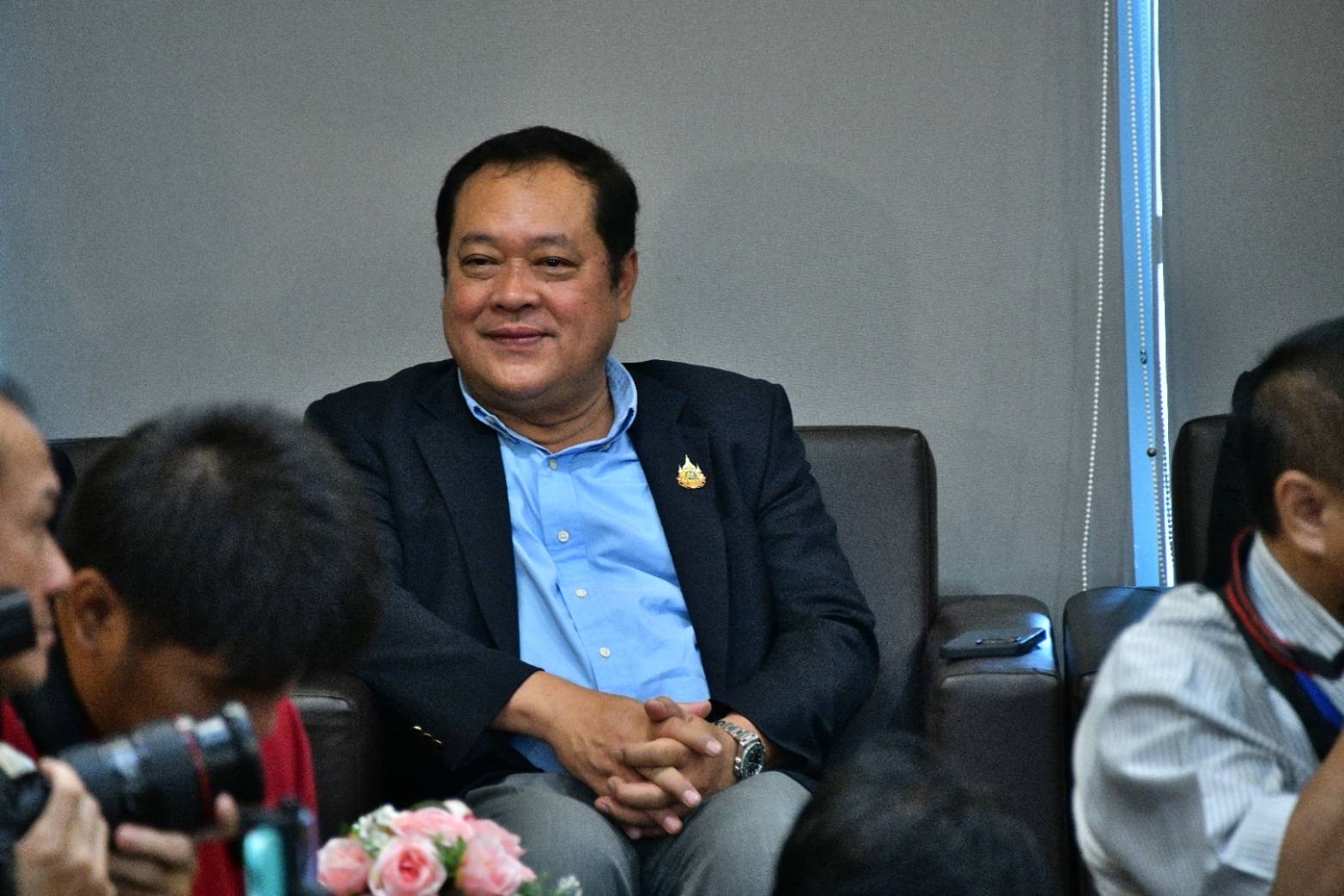 "รมว.ทวี" เผย "กกต." ประสาน "ดีเอสไอ" แปะหมายเรียกหน้าบ้าน "6 สว.คดีฮั้วเลือกตั้ง" ลั่นพร้อมร่วมสอบปากคำ