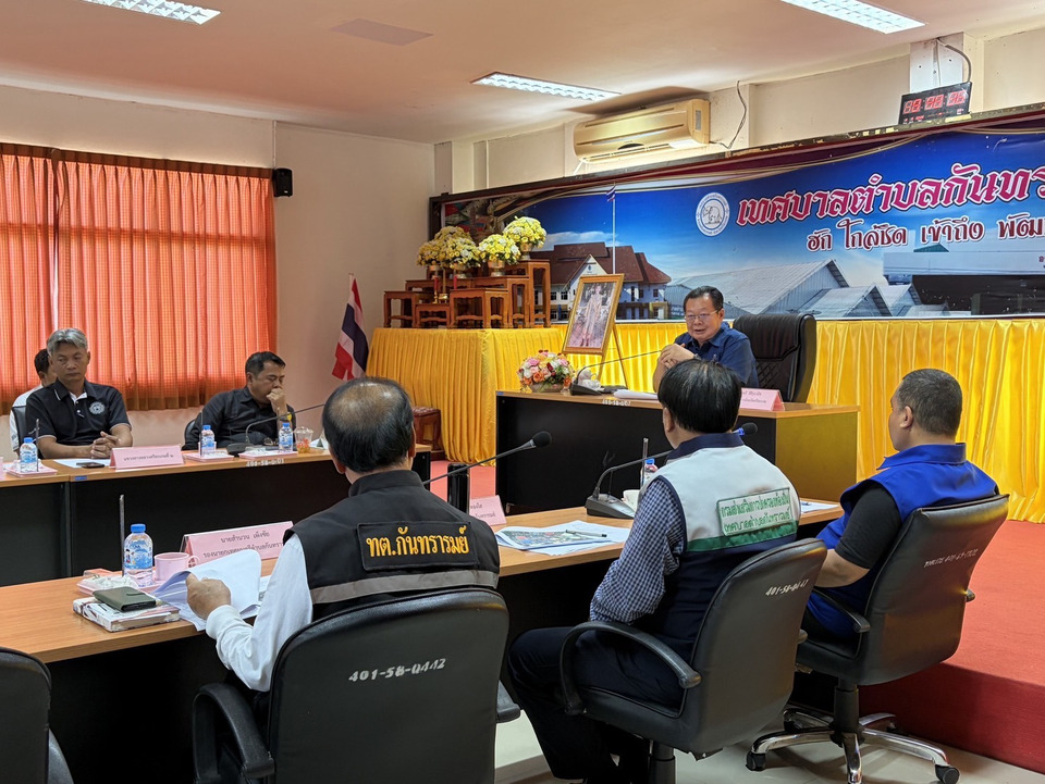 ศรีสะเกษสั่งเร่งบูรณาการแก้ปัญหาน้ำท่วมขังกันทรารมย์ ลดเสี่ยงประชาชนเดือดร้อน
