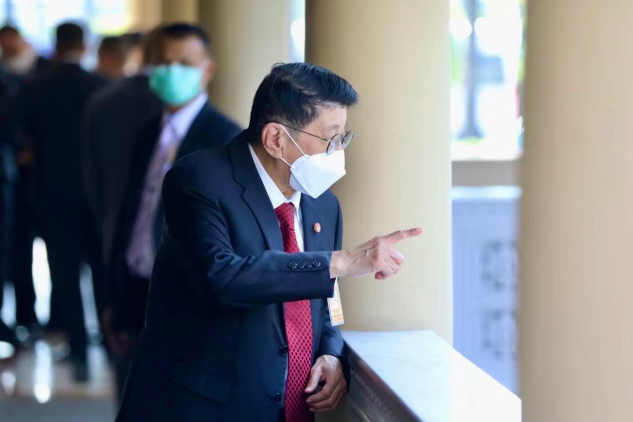 "วิษณุ" ยังงง "กกต." สู้อย่างไรให้แพ้ คดีแจกใบส้ม "สุรพล" เผยคดียังไม่สิ้นสุด อุทธรณ์ได้