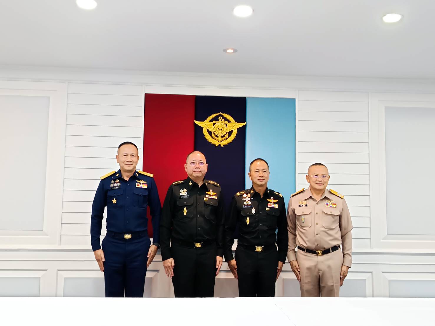 “ทัพเรือ” เตรียมฝึกป้องกันเกาะกูดทั้งบนบก-ทะเล โชว์แสนยานุภาพ ลั่นดูแลรักษาอธิปไตย ผลประโยชน์ของชาติทางทะเล