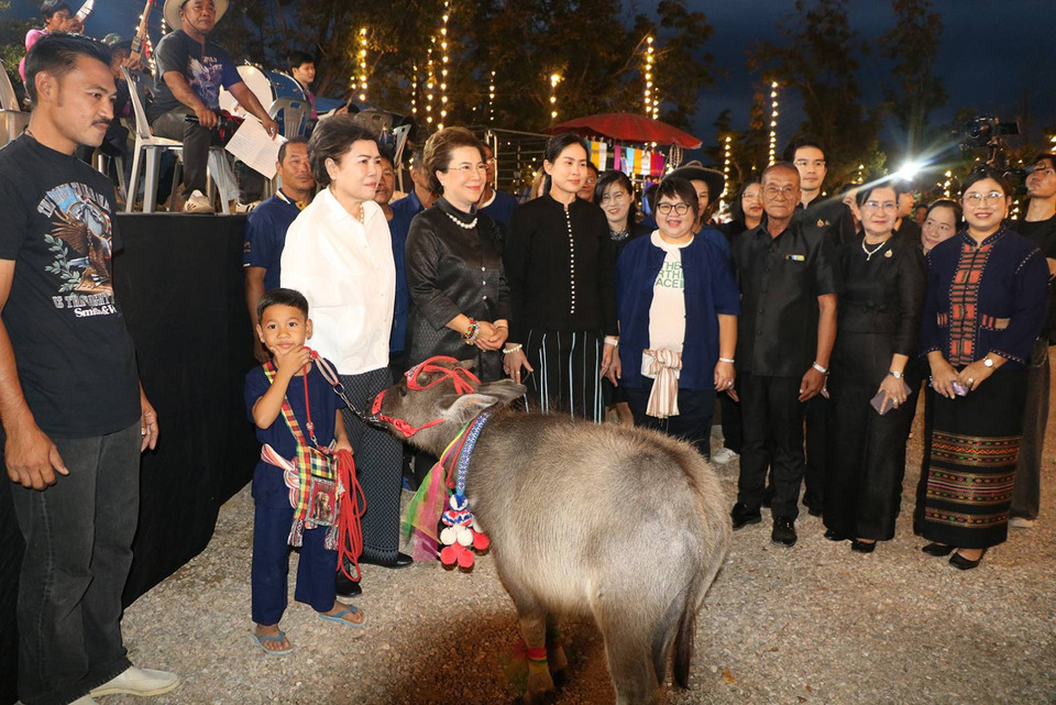 ราชบุรีคึกคัก! เปิดงาน “Sanae Thung Luang” ดึงเสน่ห์ไทยทรงดำ–ไทยยวน พร้อมโชว์ควายแคระสุดน่ารักมัดใจนักท่องเที่ยว